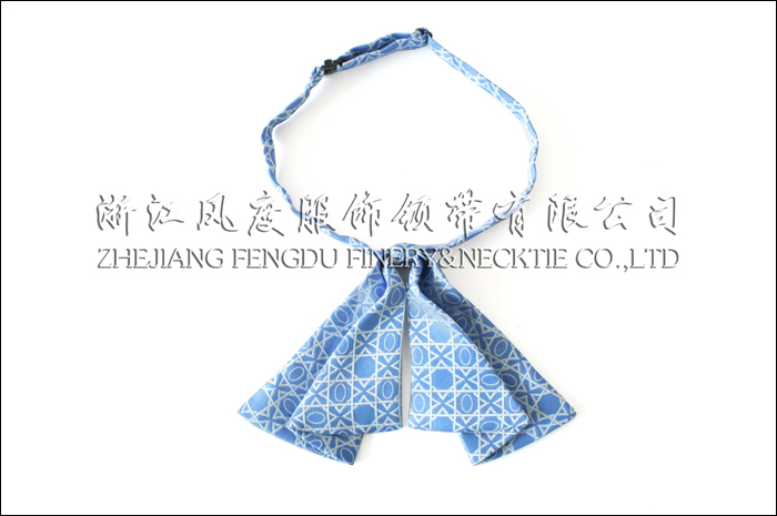 大連交通國(guó)際巴士 滌絲領(lǐng)花