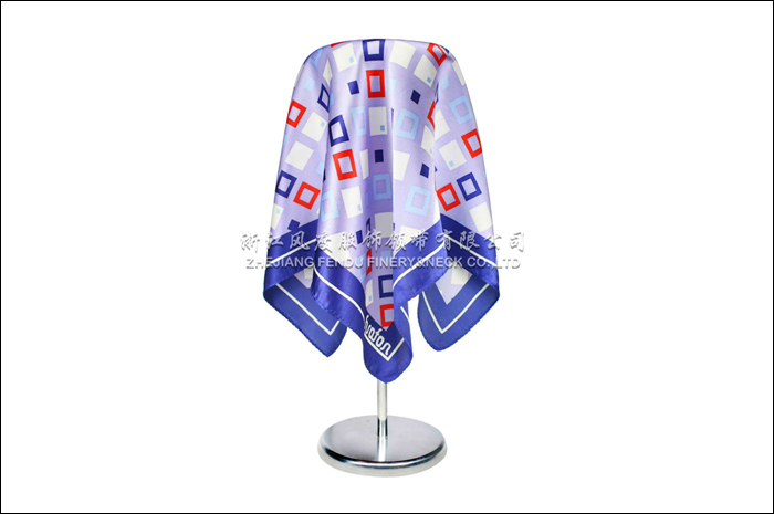 華峰集團 真絲小方巾 規(guī)格：53x53cm